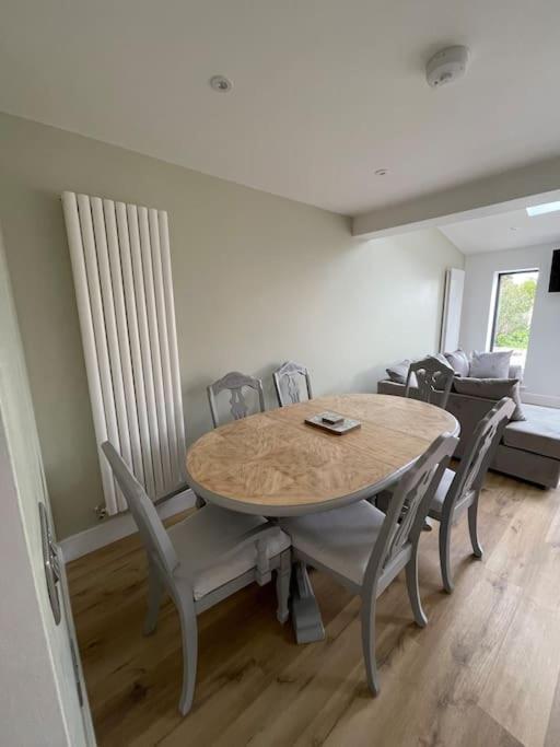 Newly Renovated 3 Bed Property - Countryside Views Dunstall 외부 사진