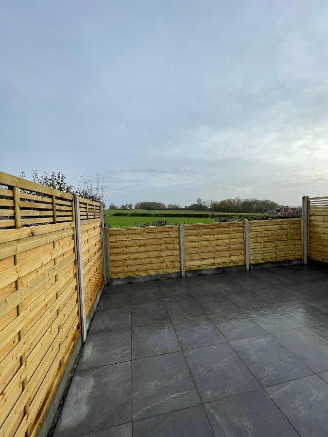 Newly Renovated 3 Bed Property - Countryside Views Dunstall 외부 사진