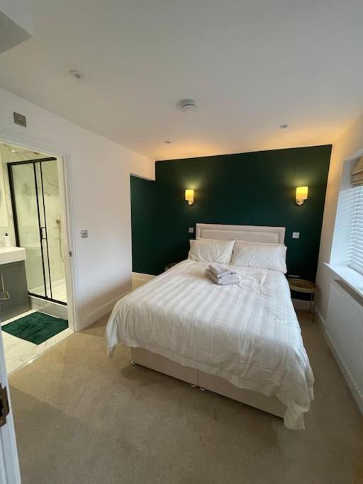 Newly Renovated 3 Bed Property - Countryside Views Dunstall 외부 사진