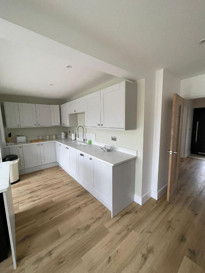 Newly Renovated 3 Bed Property - Countryside Views Dunstall 외부 사진